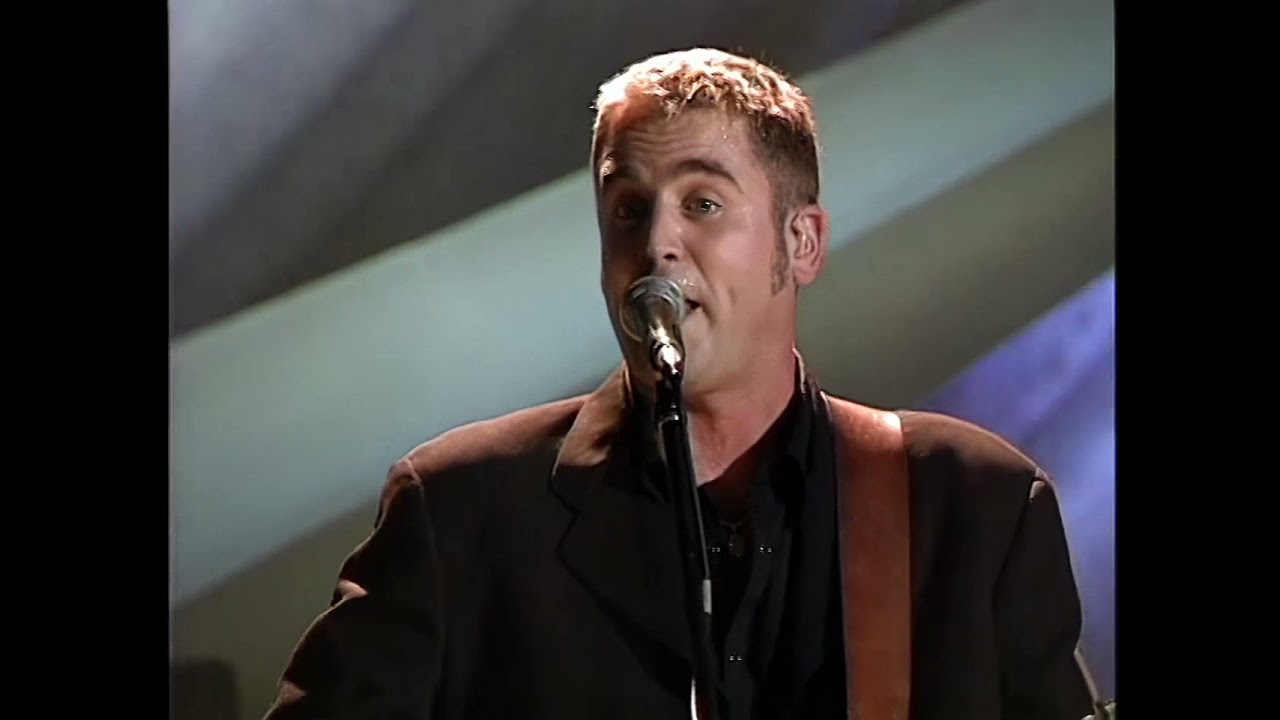 Great Big Sea - The Night Pat Murphy Died (HD Upscale)