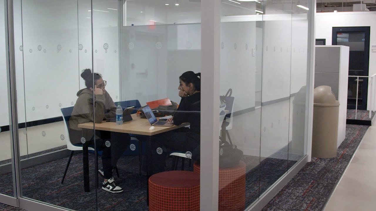 Discover WiggleRoom Super Structure: Revolutionizing Education Spaces at St. Francis College!