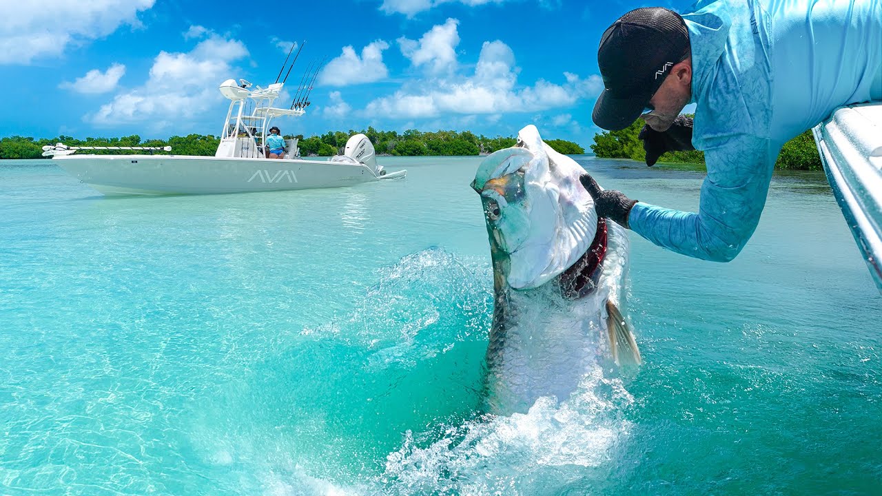 The Ultimate Travel Boating Fishing Trip | Sandbars, Restaurants, Fishing For Tarpon, Mahi & Tuna