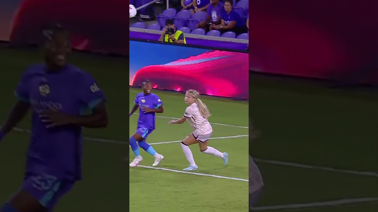 Carson Pickett tees up the ball beautifully for Barbra Banda to head home 😮&zwj;💨 #NWSL