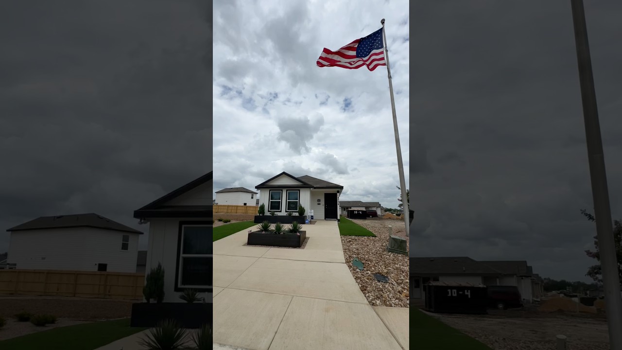 Small (NOT TINY) San Antonio Starter Home 🏡 3 Bed | 2 Bath | Under $200K + Down Payment Assistance!