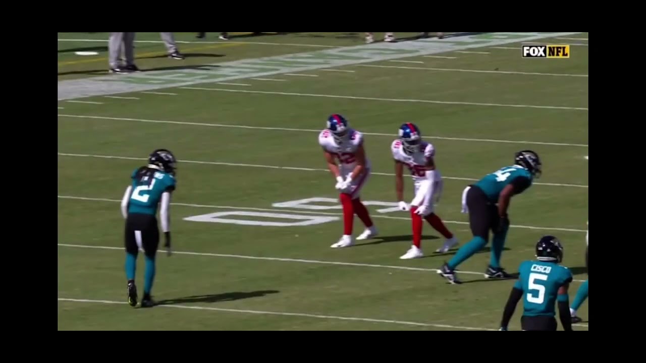 Daniel Bellinger - SCARY EYE Injury - New York Giants