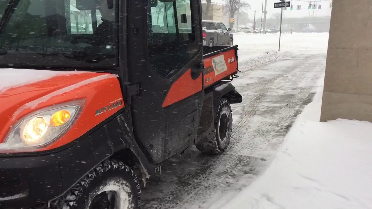 Winter storm hits Syracuse