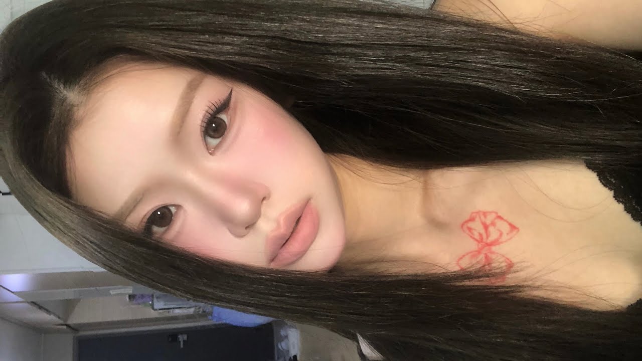브러쉬 소개하다가 최애 메이크업 나옴 히히