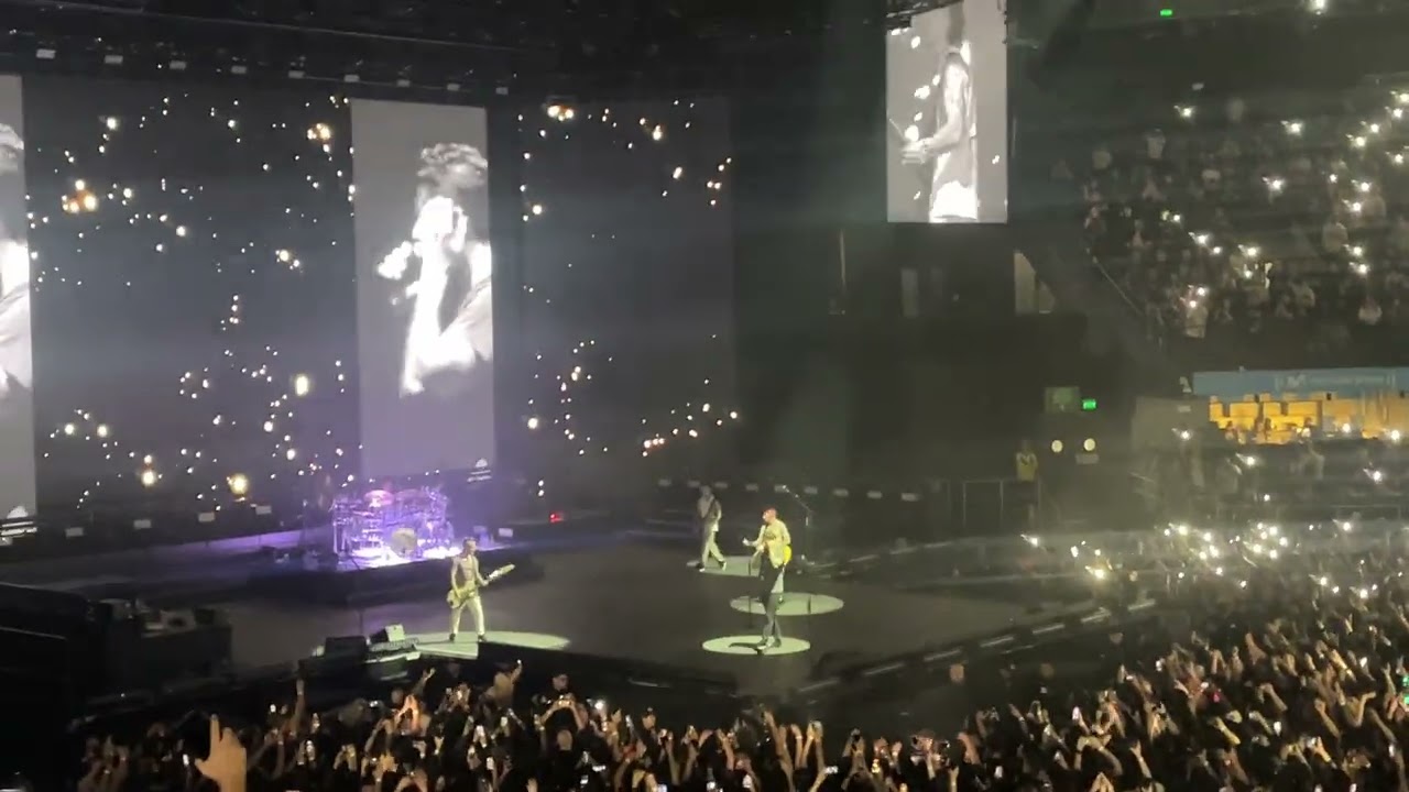 So Far Away - Avenged Sevenfold - Bogotá, Colombia