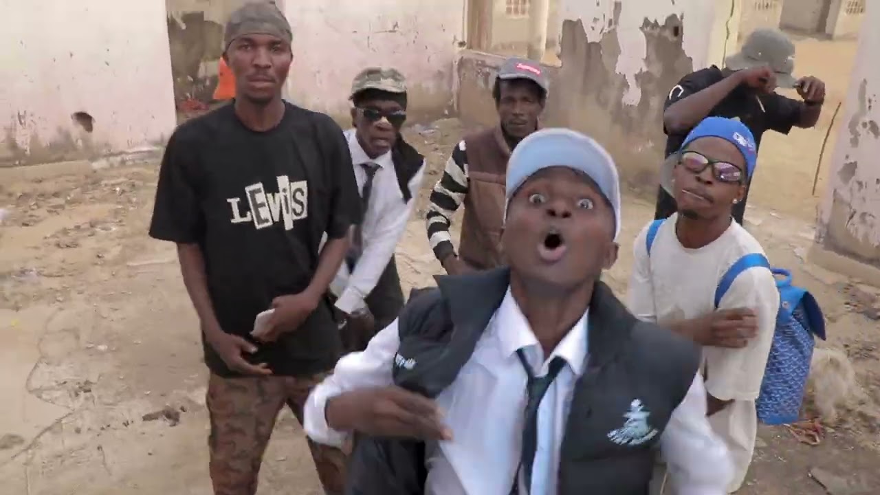 Para By Philly Blackker, M-Bless (OFFICIAL VIDEO)