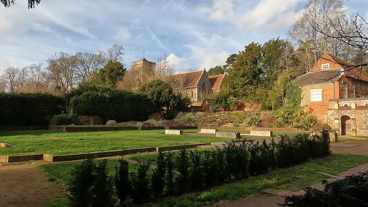 CAVERSHAM COURT (
