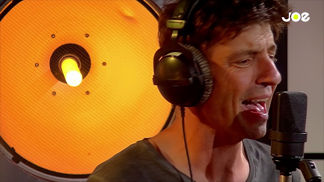 Clouseau - Brandweer (live bij Joe)