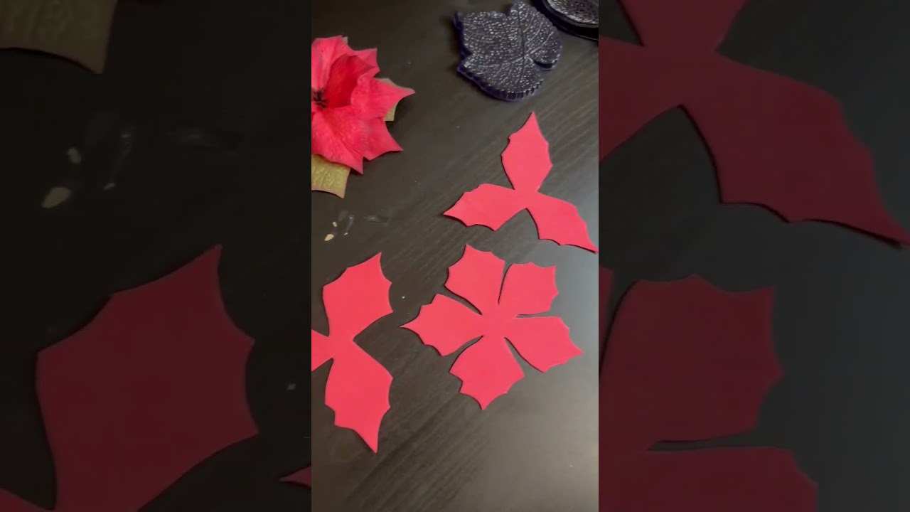 Making Poinsettia 🫶