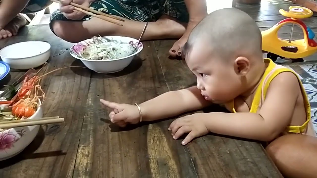 về ngoại được bữa bún riêu