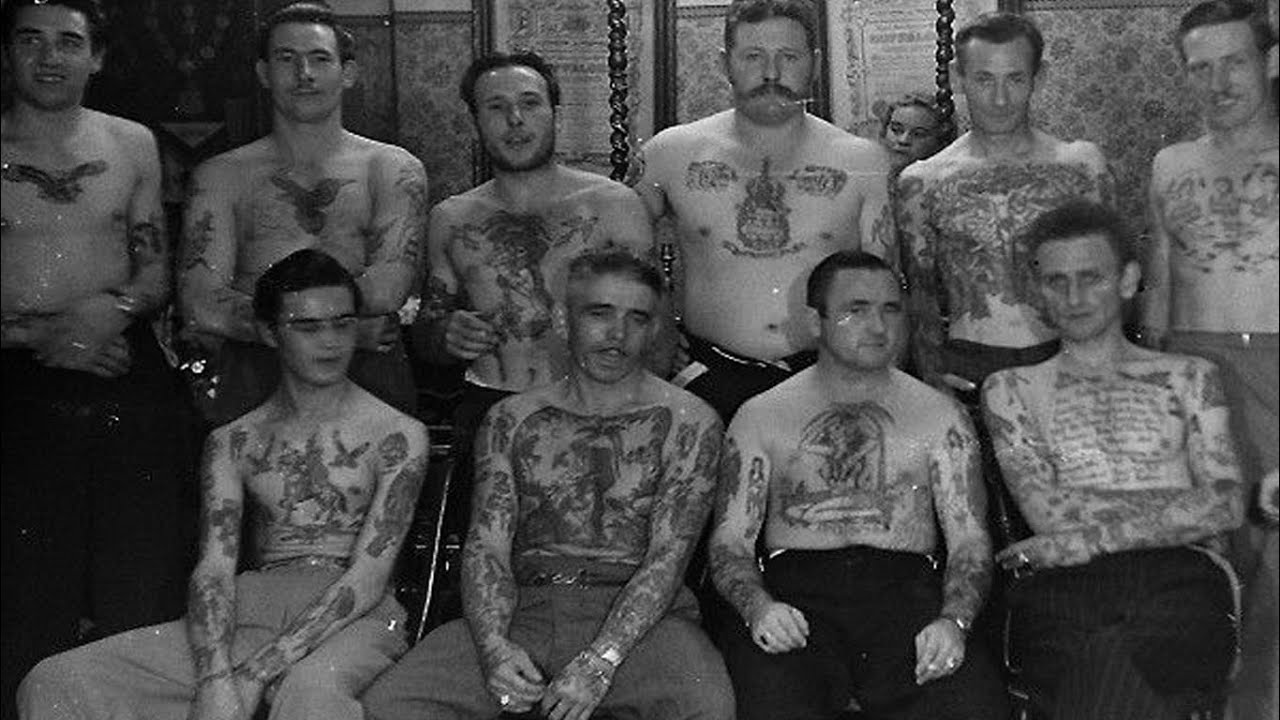 ตำนานช่างสักที่เป็นอมตะ แห่งยุคทองของ Old School Tattoo