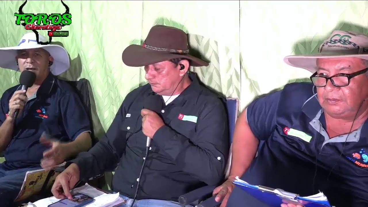 FIESTAS TÌPICAS NACIONALES NOCHE