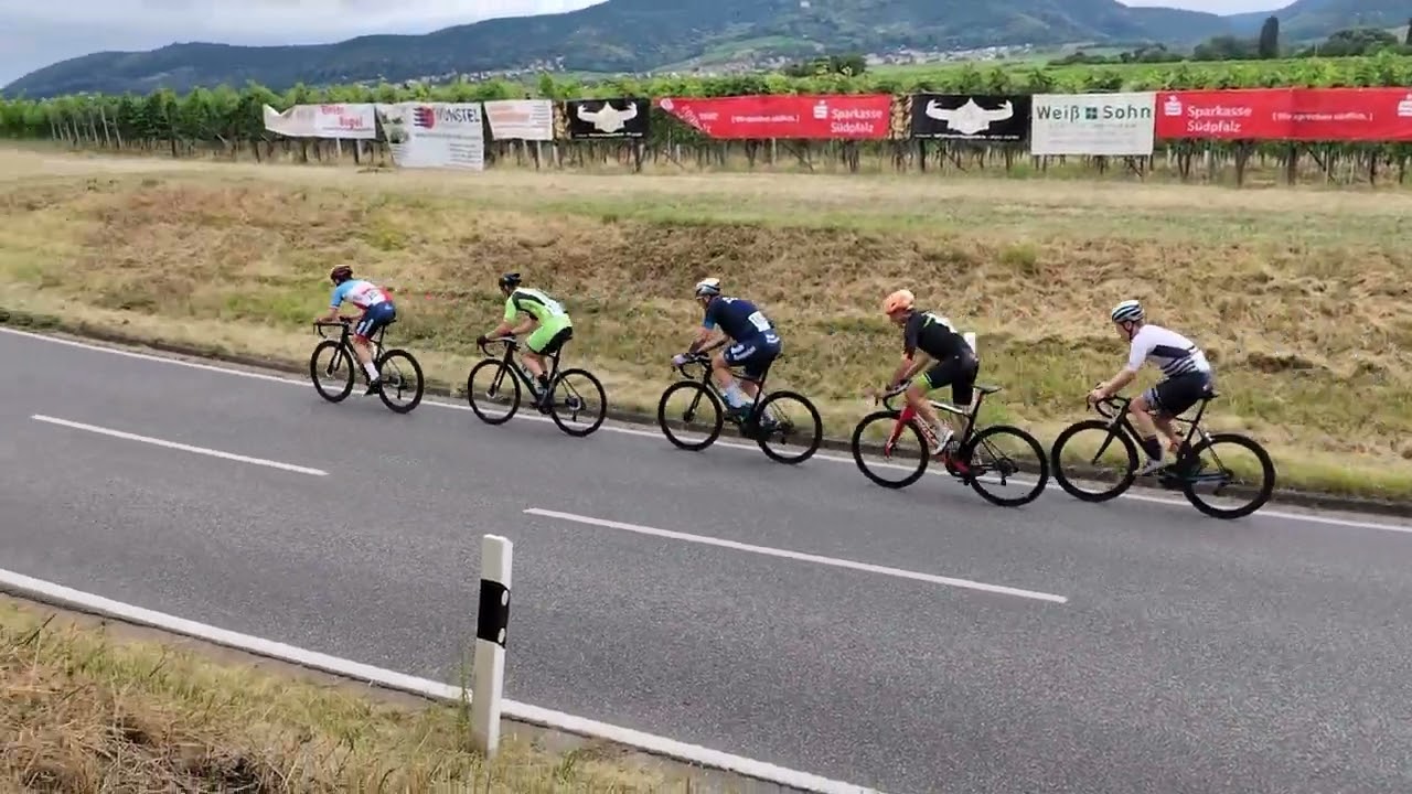 Großer Preis der Sparkasse Südpfalz in Roschbach 2023 - Rundstreckenrennen Elite und Amateure