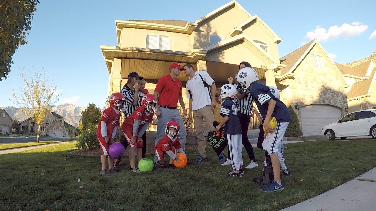 THIS IS HOW WE HALLOWEEN