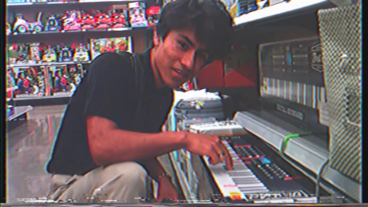 Los Retros - Deep Sleep (Official Video)