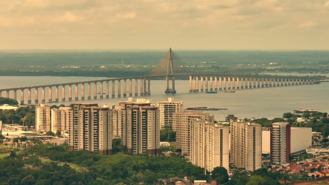 Manaus,  uma incrível, rica,  linda e próspera Metrópole da Amazônia em constante desenvolvimento.