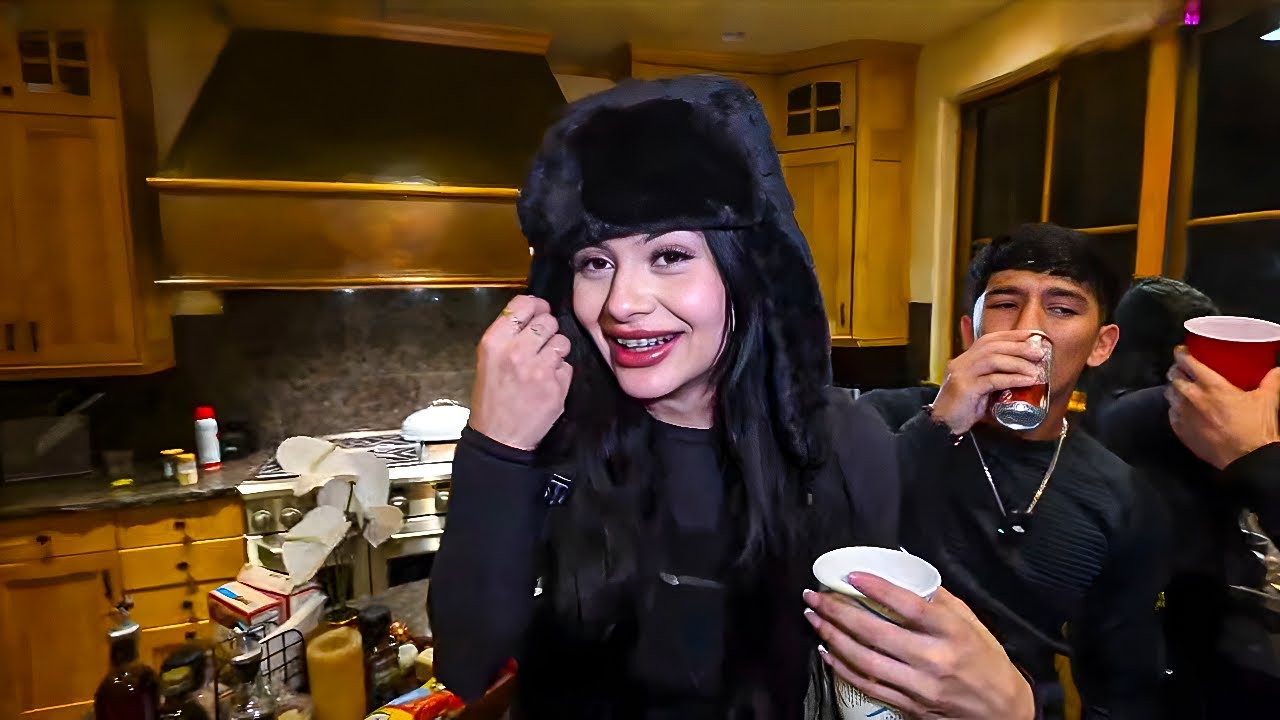 Wendy Ortiz and Friends Had the LITTEST Cabin Night!