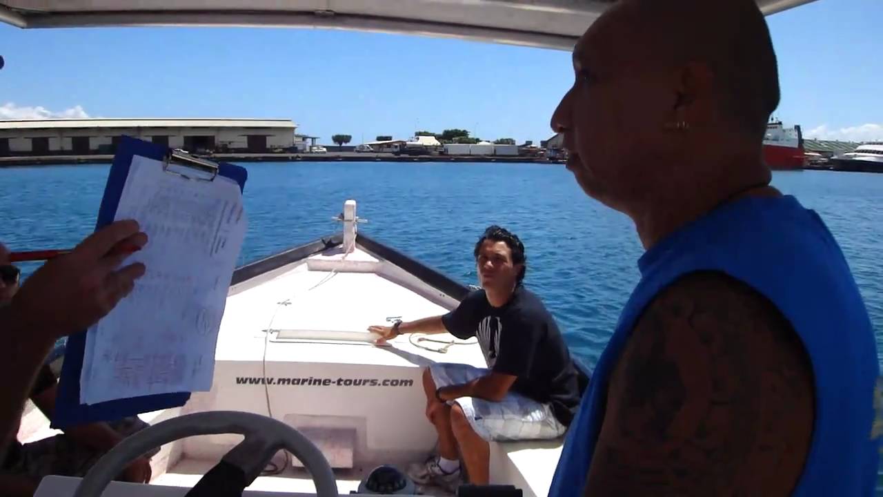 Manoeuvre de récupération de l'homme à la mer, Papeete TAHITI.