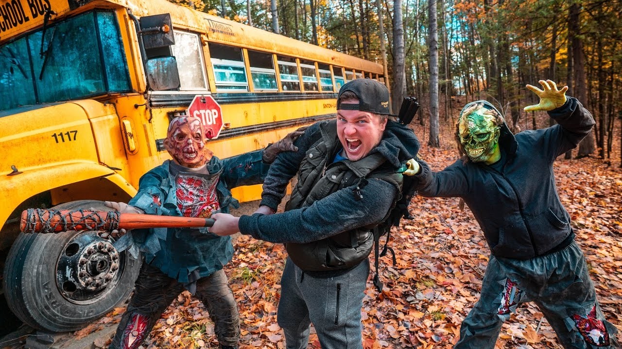 100 Days SURVIVING Zombie Apocalypse! Ultimate ZOMBIE MEGA MOVIE!
