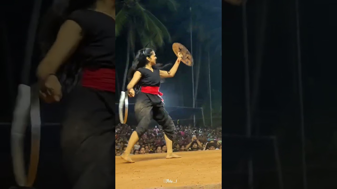 URUMI &ndash; The Deadliest Flexible Sword of Kalaripayattu | Agasthyam Kalaripayattu ⚔️
