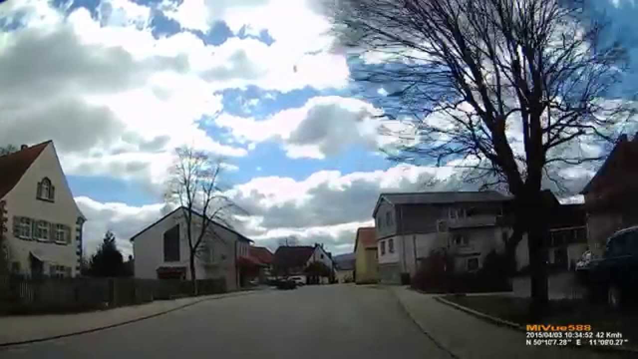 D: Schwürbitz. Gemeinde Michelau i.OFr.. Landkreis Lichtenfels. Ortsdurchfahrt. April 2015