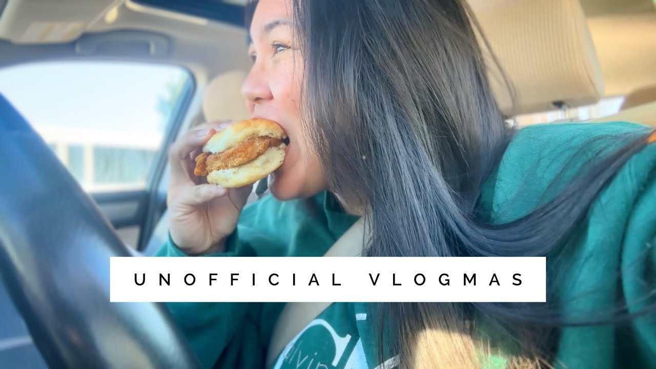 Goodbye Keto, I’m drowning in cookies | The Unofficial VLOGMAS Days 8-9 | Life in My 40s 