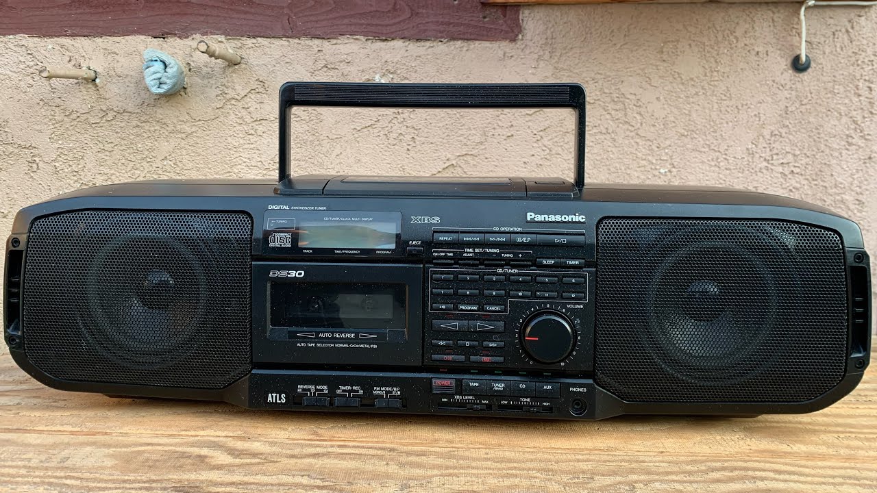 Panasonic RX-DS30 boombox broken central gear changed (part 2)