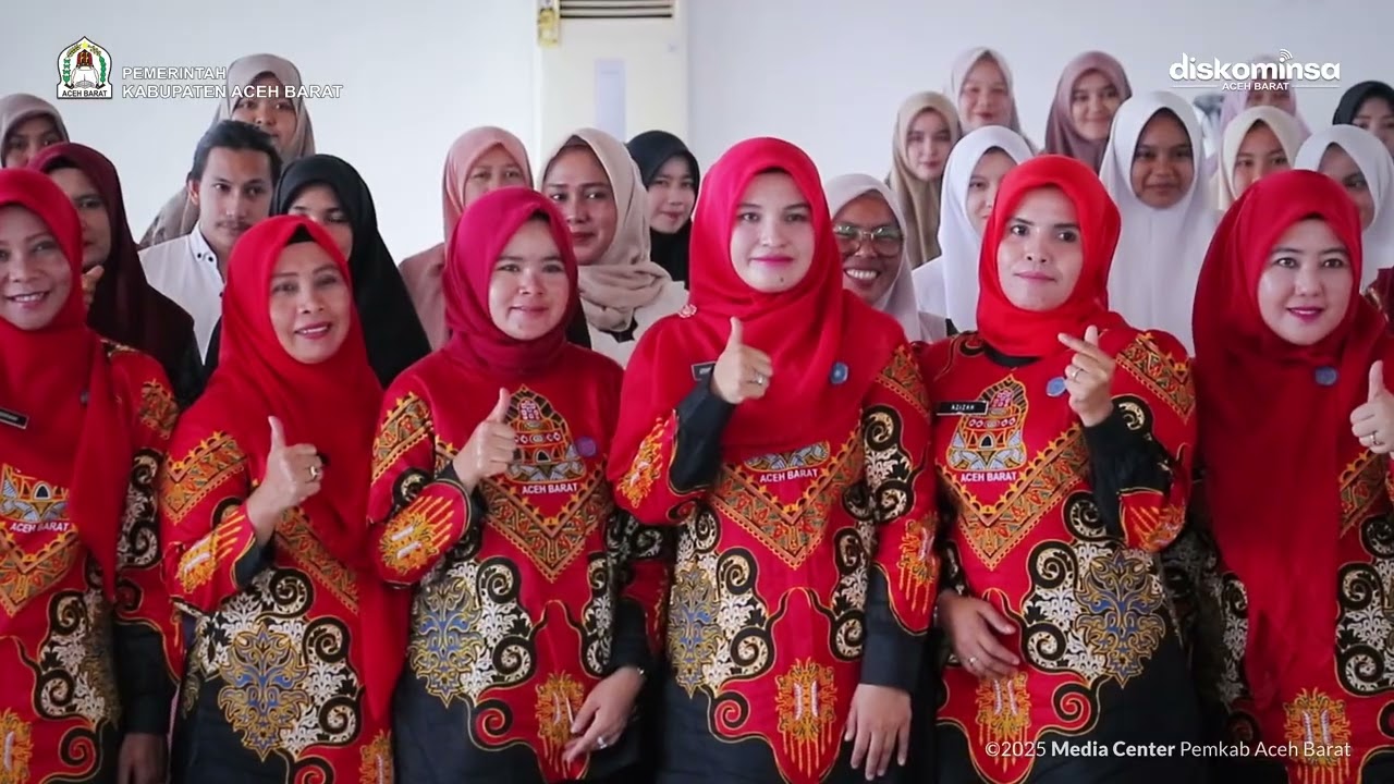 KETUA TP PKK ACEH BARAT BUKA PELATIHAN MERACIK KOPI
