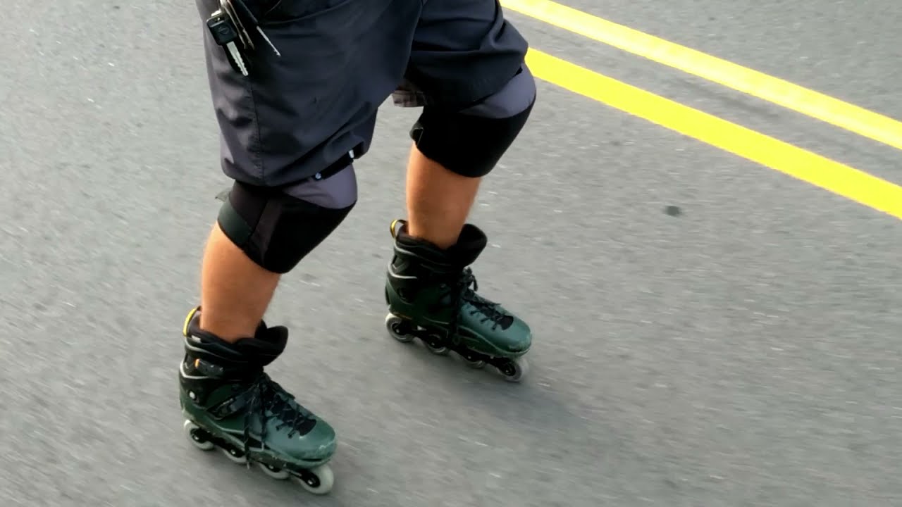 Rollerblade RB80 Pro Rolling view, Written Review