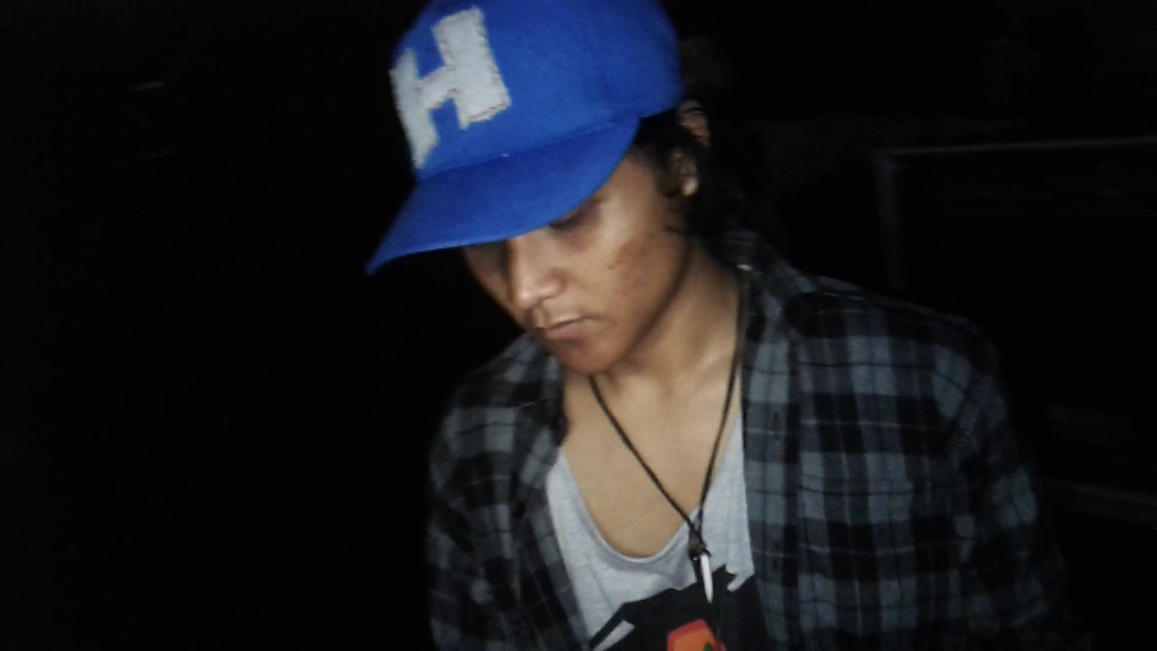 Candy Roots reggae - gemu fa mi re (cover) live @jatiasih bekasi