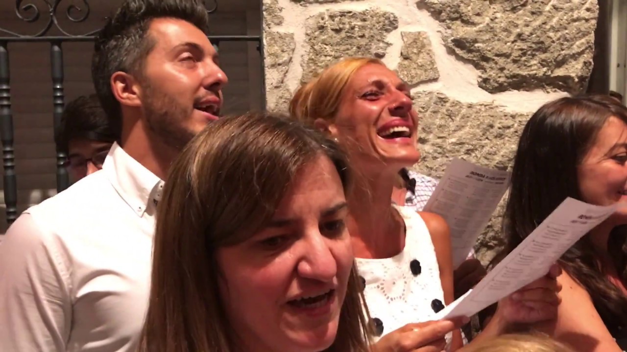 SERRANILLOS CANCIONES TÍPICAS: RONDA A LOS NOVIOS🤵💕👰.  Super EMOCIONANTE!!! 🤗🙌