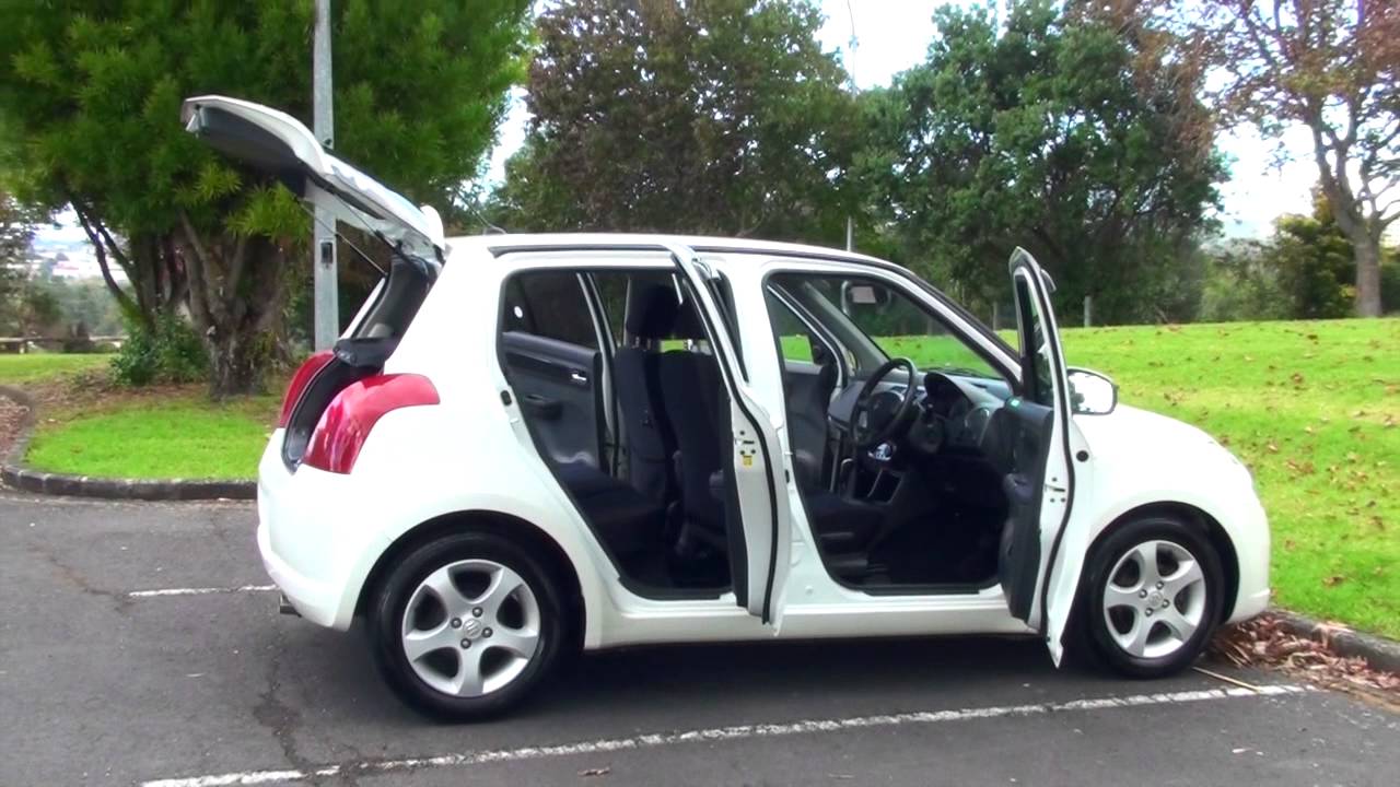 Suzuki Swift 1 5XS 2006 1 5L Auto