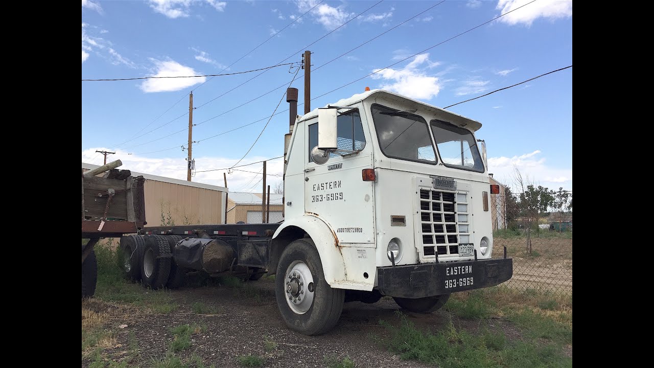 1970's White Roll Off With Detroit 6-71