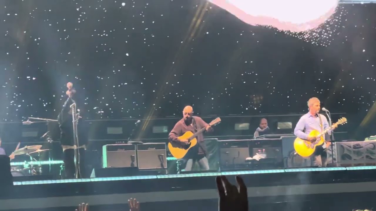 OASIS - CAST NO SHADOW - PRINCIPALITY STADIUM - CARDIFF - 04.07.25