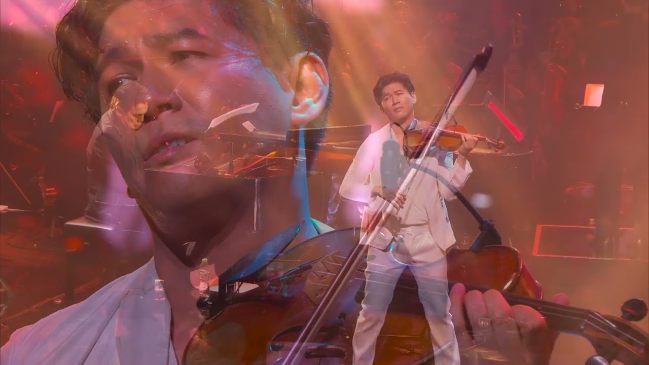 Iskandar Widjaja plays Sepasang mata bola feat. Dwiki Dharmawan 