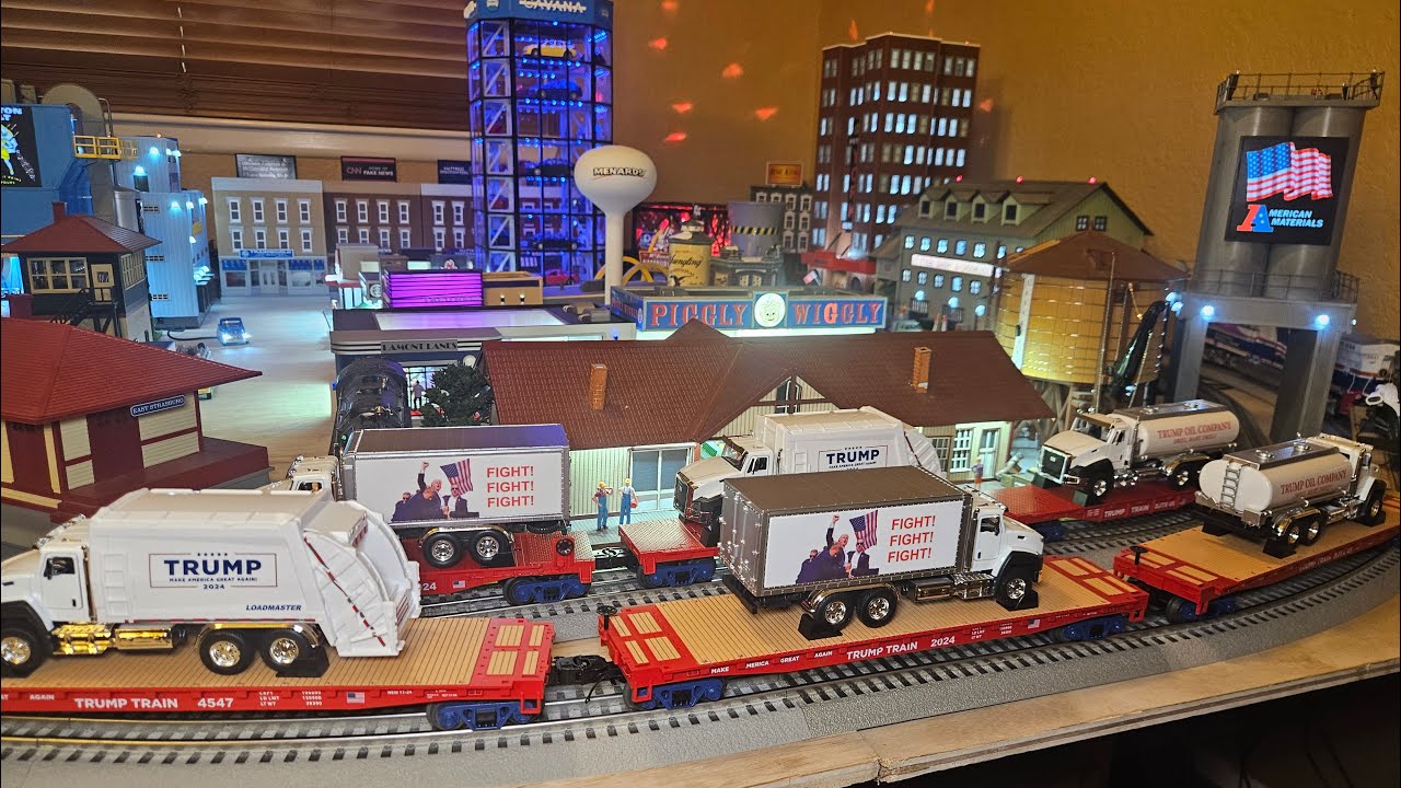 Платформы Trump MTH с грузовыми вагонами - Premier O Scale & RailKing O Gauge - Мусоровозы/цистер...