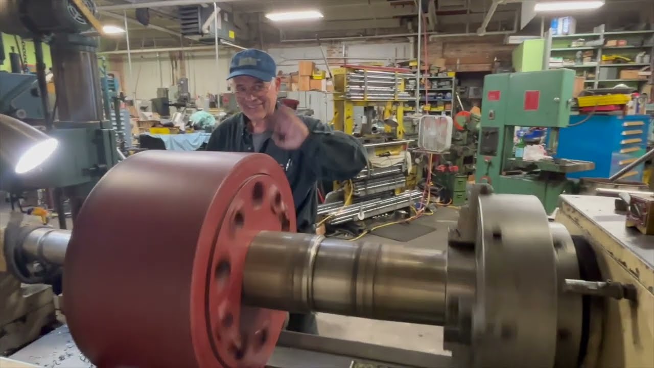 Replacing the bearing on an elevator motor rotor
