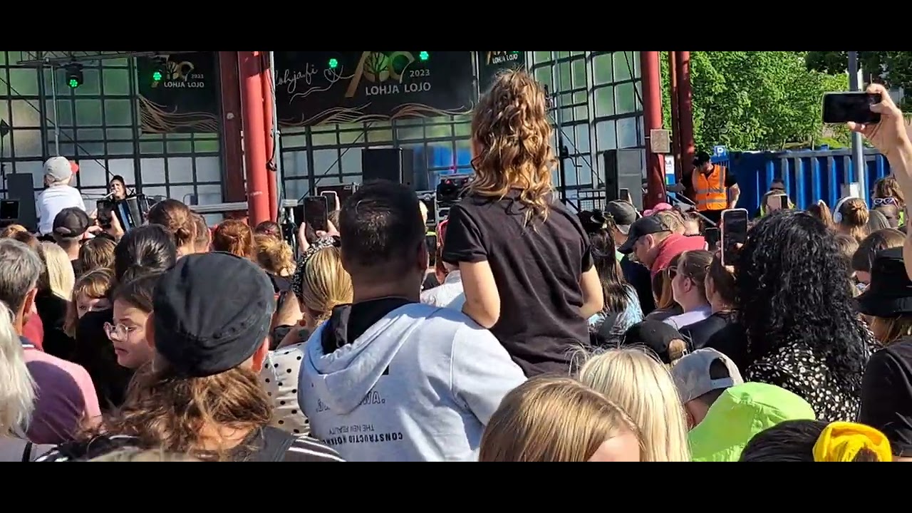Netta Skog - Cha Cha Cha (Käärijä cover) - Lohjan Iltatori 29.6.2023
