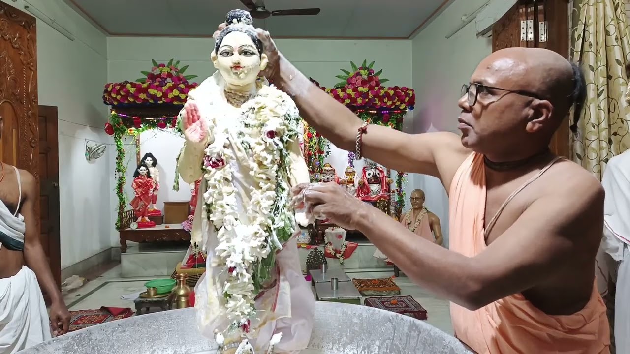 শ্রী শ্রী নারায়ন গোস্বামী গৌড়ীয় সেবাশ্রম ক্যানিং হরিসভা।