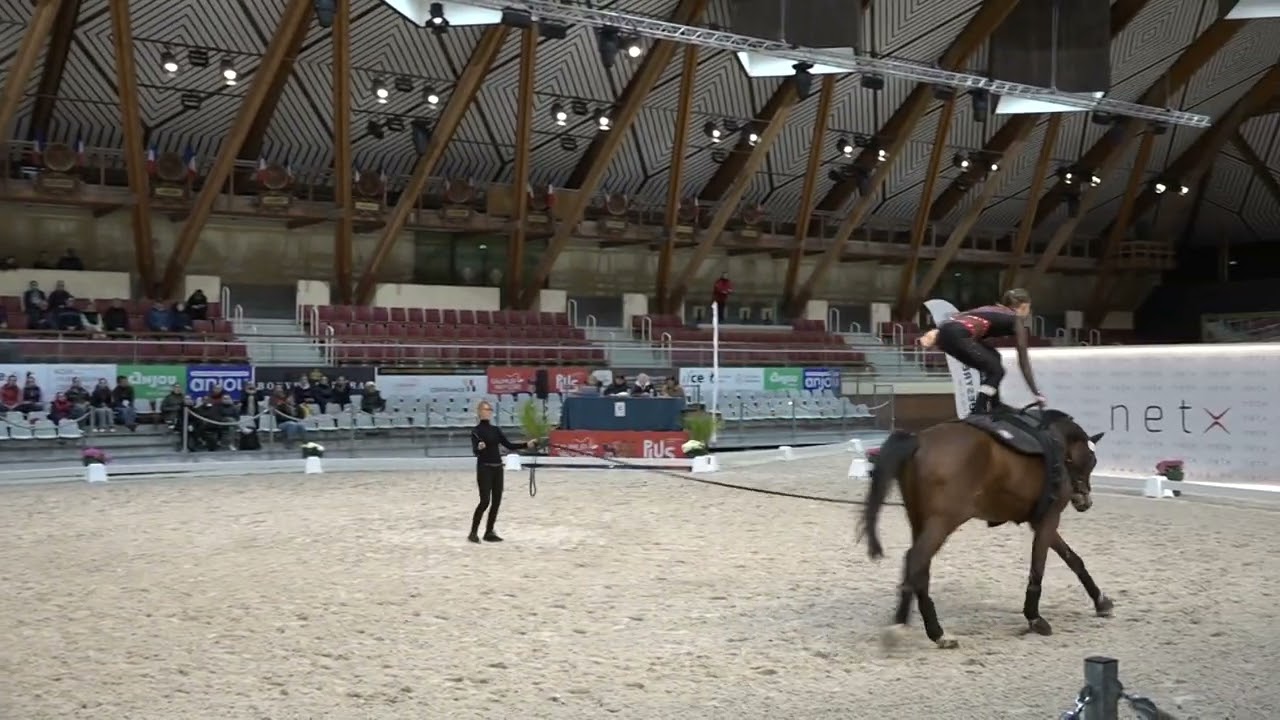 Maria de la Pau Caules Genestar TT