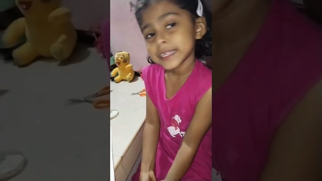ഐഷുന്റെ  രാത്രിയിലെ കുറച്ചു വിശേഷങ്ങൾ കണ്ടാലോ  😂  എഴുതാൻ മടിയുള്ള  ഐഷു.... 😂😂😂😂