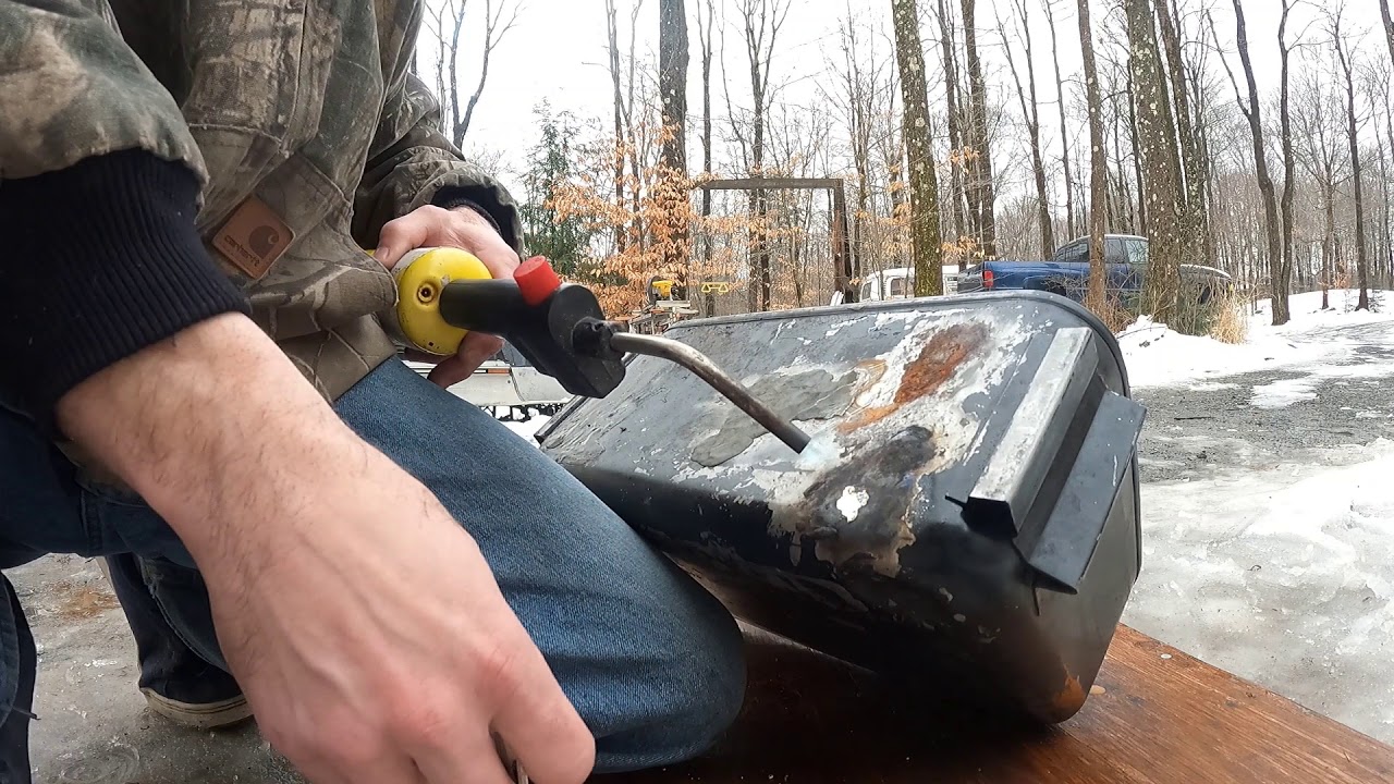 Soldering a gas tank and sealing the inside