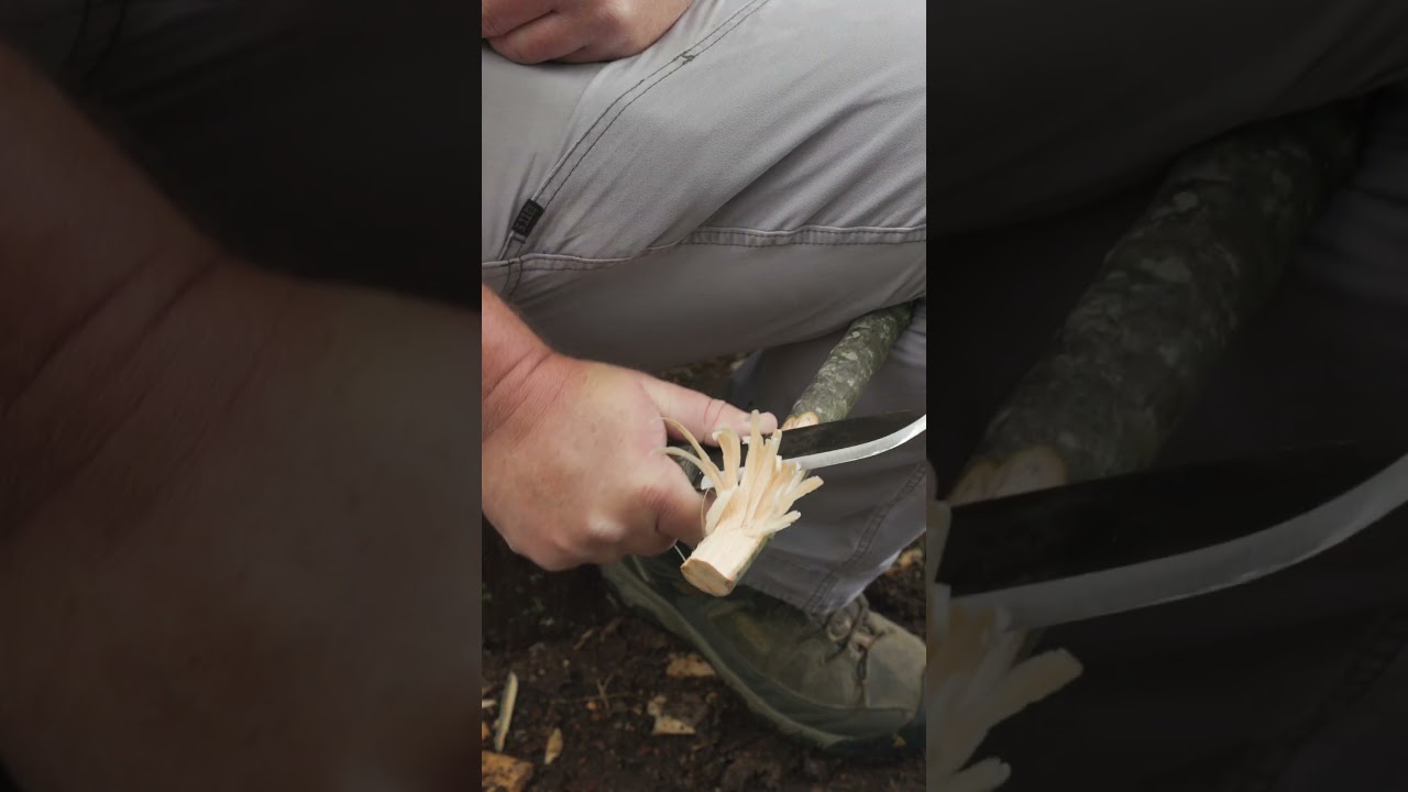 SIMPLE Tip To Start A Fire With ONE Arm 💪🏼 #survival #bushcraft #camping
