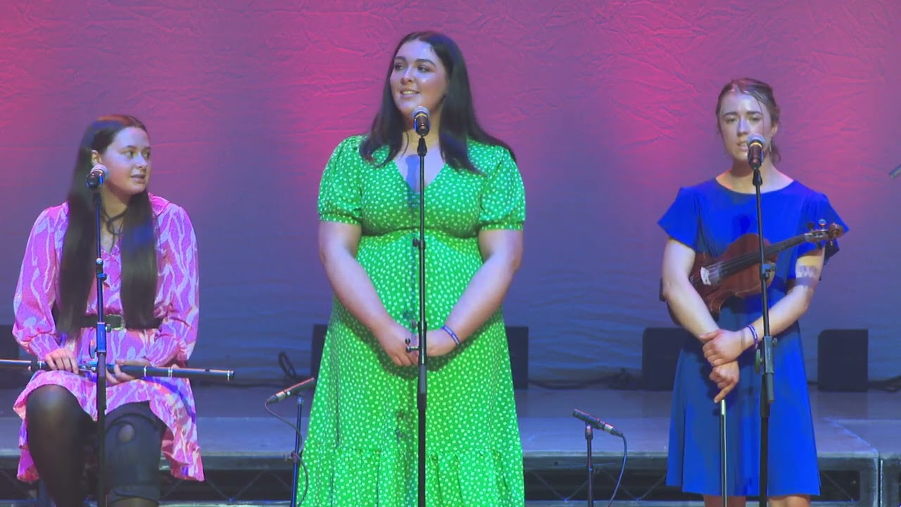 Lasrach - Craobh Siansa Gael Linn 2022 - An Chéad Áit