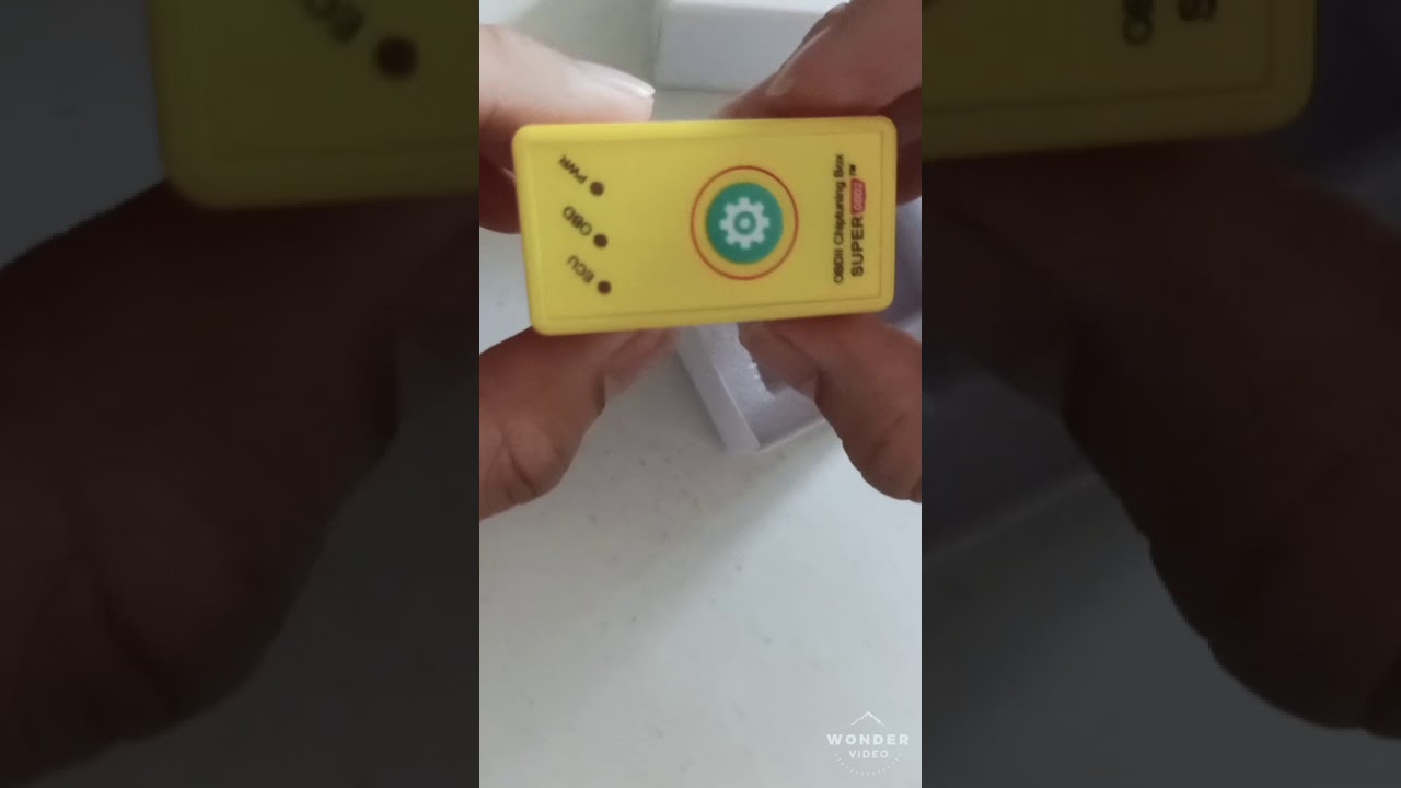 Super Obd2 unboxing and quick installation.