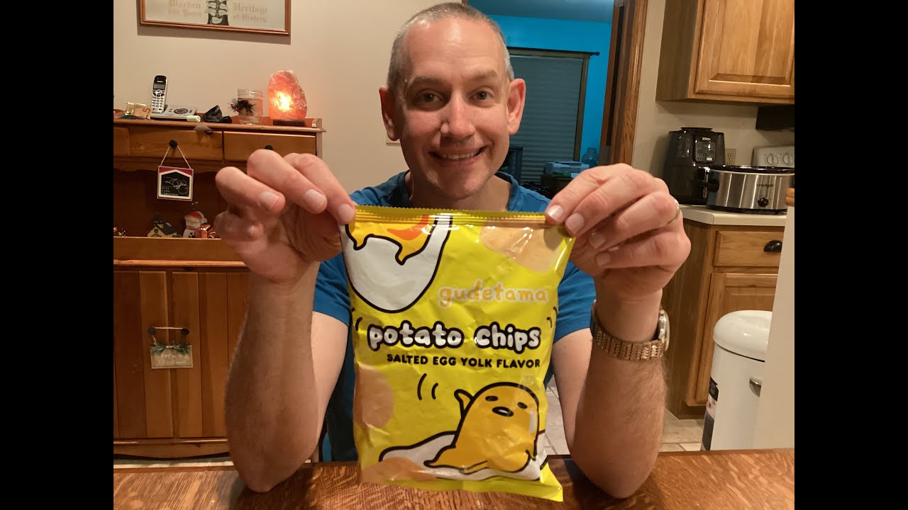 Картофельные чипсы со вкусом солёного яичного желтка от Gudetama! Пожертвование от Скорчин Стейси...
