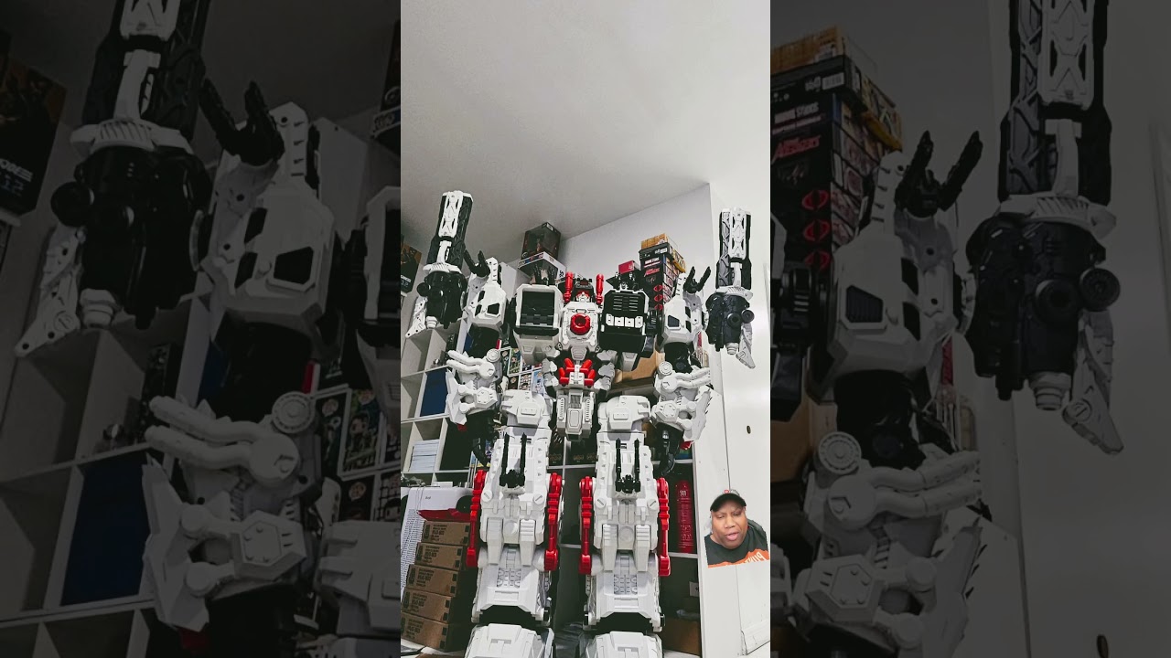 Metroplex 4ft Transformers