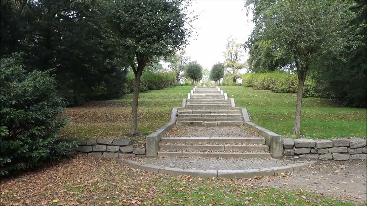 Der Außenmühlenteich und Harburger Park am Herbst