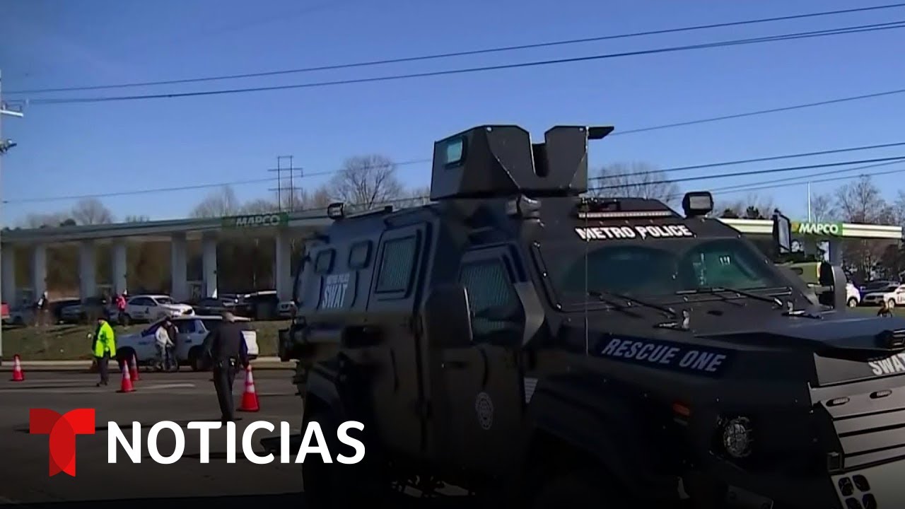 Un estudiante abre fuego contra compañeras en una escuela de Tennessee | Noticias Telemundo