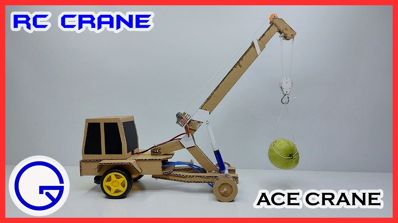 DIY RC ACE Hydra Crane from Cardboard